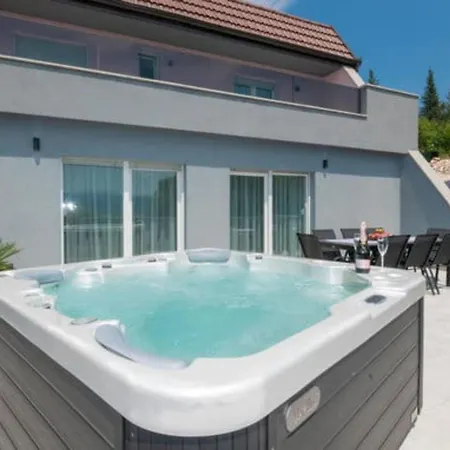 I&n Villa